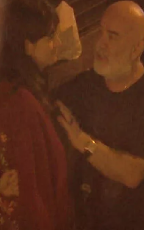 Güven Kıraç sokak ortasında genç sevgilisi ile öpüşürken ifşa oldu! Boşanma açıklaması beyin yaktı - Resim: 2