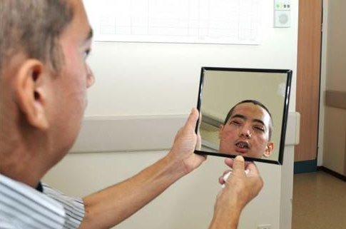 Nakilden sonra ilk kez basının karşısında - Resim: 4