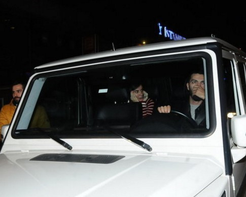 Makyajsız hallerine bakın! Tanıdınız mı? - Resim: 2