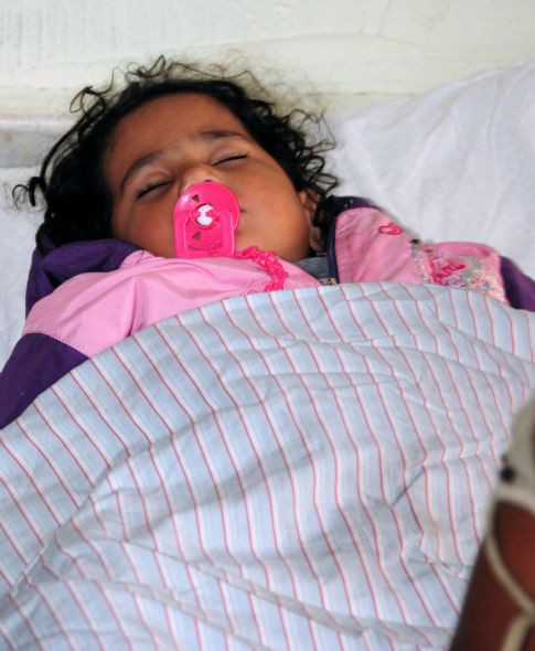 Kirayı ödeyemeyince bayramı sokakta geçirdiler - Resim: 2