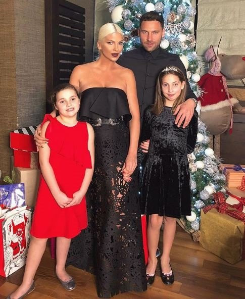 Jelena Karleusa'nın zeka pozu sosyal medyayı salladı - Resim: 1