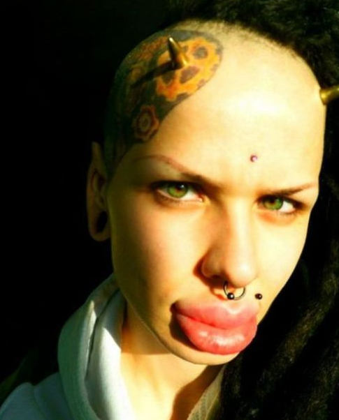 Dünyanın en ilginç pozları - Resim: 2