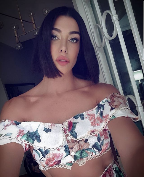 Binali Yıldırım yarı babam sayılır! Deniz Akkaya'dan bomba açıklamalar - Resim: 1