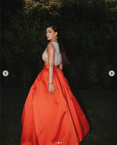 Disney Plus gecesinde şıklık yarışı: Aslı Enver ve Demet Özdemir favori, Pınar Deniz sınıfta kaldı - Resim: 2