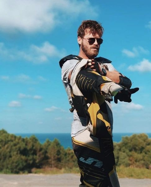 Kıvanç Tatlıtuğ'un araba sevdası bunu da yaptırdı oto sanayide çalışmaya başladı - Resim: 3