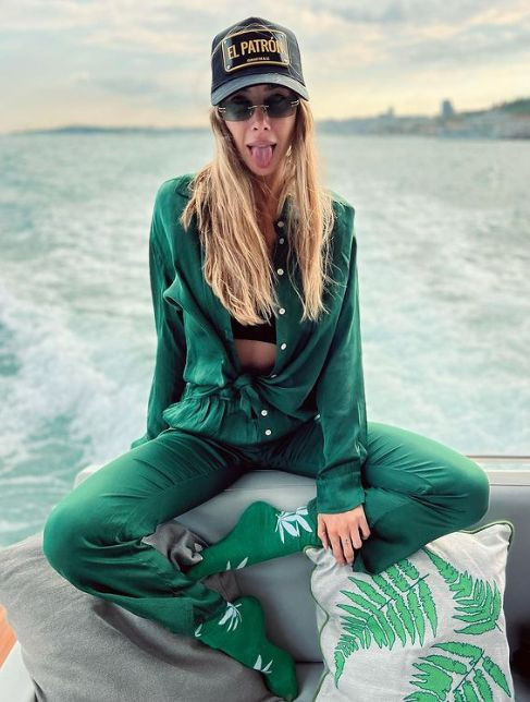 Bu barışma Meedo'ya pahalıya patladı! Şeyma Subaşı'na aldığı saatin fiyatı dudak uçuklattı! - Resim: 2