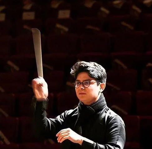 Öğrencisine 'çılgınca şeyler' teklif etti! Tacizci orkestra şefinin mesajları ortaya çıktı - Resim: 2