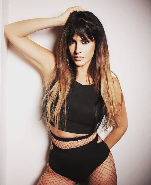 Tuğba Ekinci Netflix Türkiye için paylaştı Demet Akalın karşı çıktı ortalık karıştı - Resim: 1