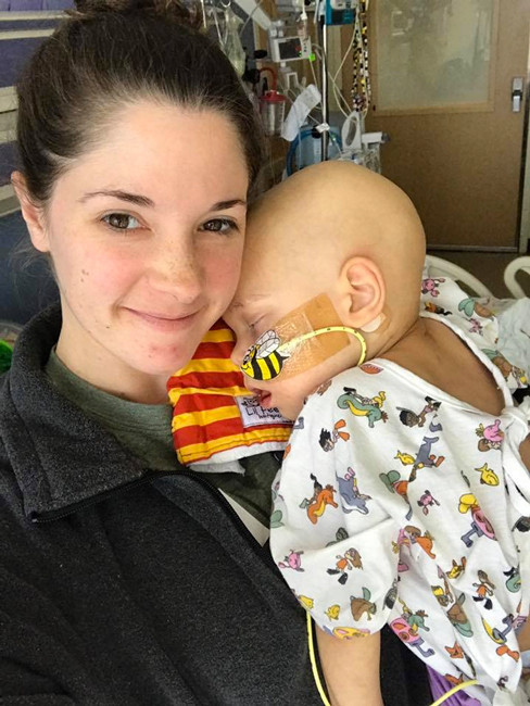 Hemşireyi hasta çocuğun annesi yakaladı gerçeği anlayınca da... - Resim: 2