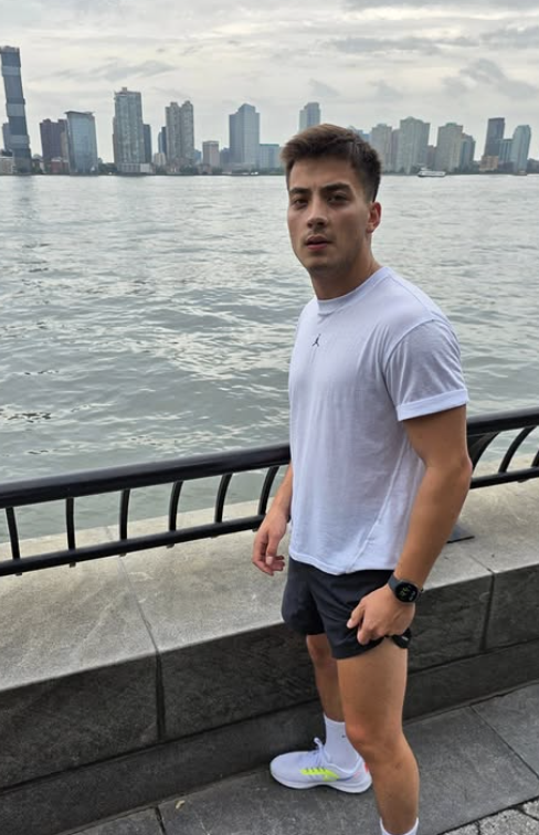 Dilin Döger ile aşk yaşadığı iddia edilmişti! Atakan Özkaya Melis Işıtan ile aşk mı yaşıyor? - Resim: 1