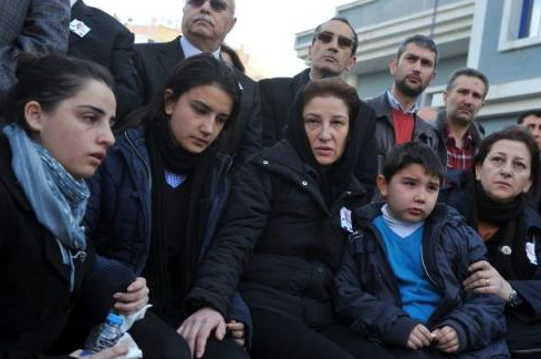 Şehit polise hüzünlü veda - Resim: 4