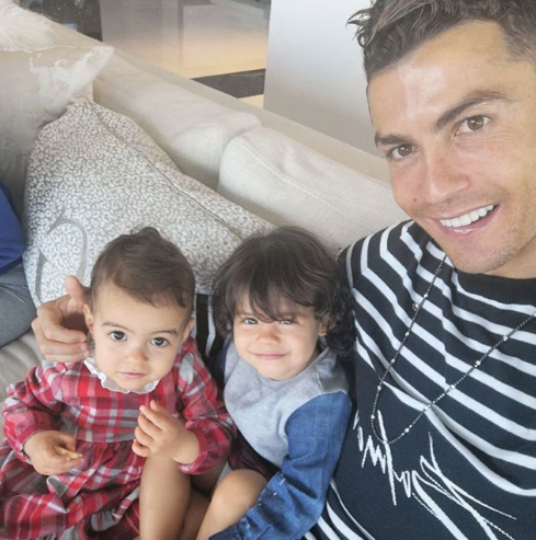 Müslüman olmadığı halde Cristiano Ronaldo rekor bağışı bakın nereye yaptı? - Resim: 2