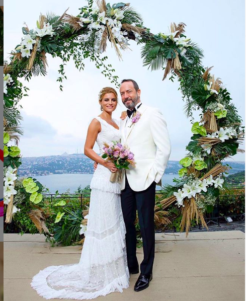 Cihan Alpay kaç yaşında ne iş yapıyor Ece Vahapoğlu eşi - Resim: 0