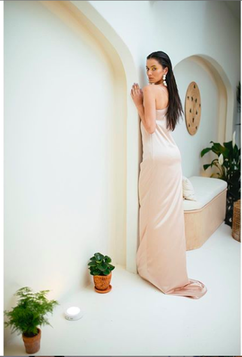 Ayşe Akın kimdir kaç yaşında Ayşe Akın boyu kaç santim? - Resim: 2