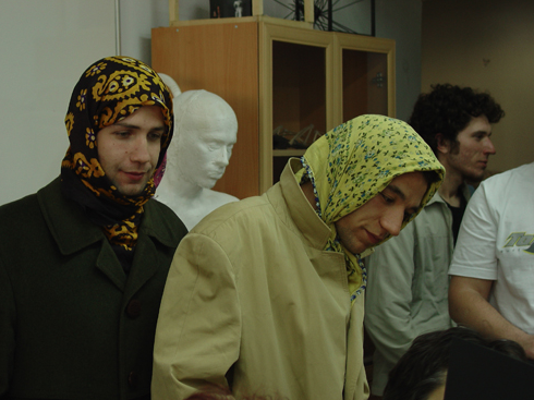 'Duran adam'dan önce 'türbanlı adam'mış - Resim: 4