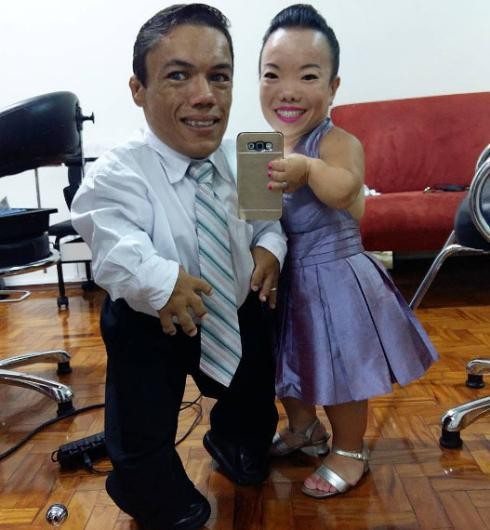 Dünyanın en minik en sevimli çifti - Resim: 2