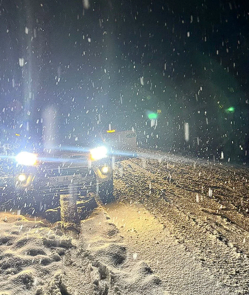 Görüntülere bakın! 8 ilde kar yağışı etkili oluyor: Ulaşımda aksamalar yaşanıyor - Resim: 1