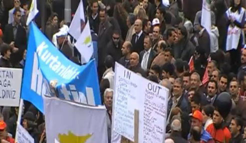 Şehitlerin kemiklerini sızlattılar - Resim: 1