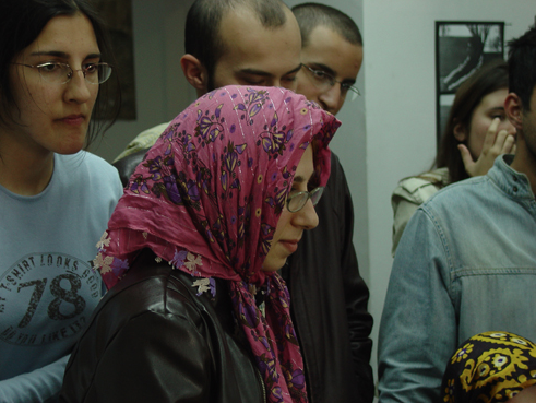 'Duran adam'dan önce 'türbanlı adam'mış - Resim: 2