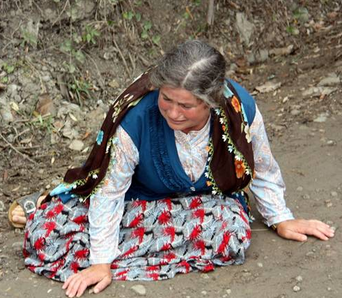 2 işçi göçük altında kaldı - Resim: 2