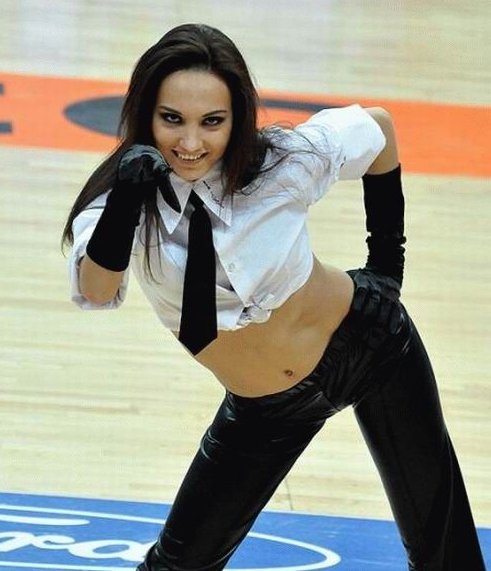 Sahaların büyüleyen ponpon kızları - Resim: 4