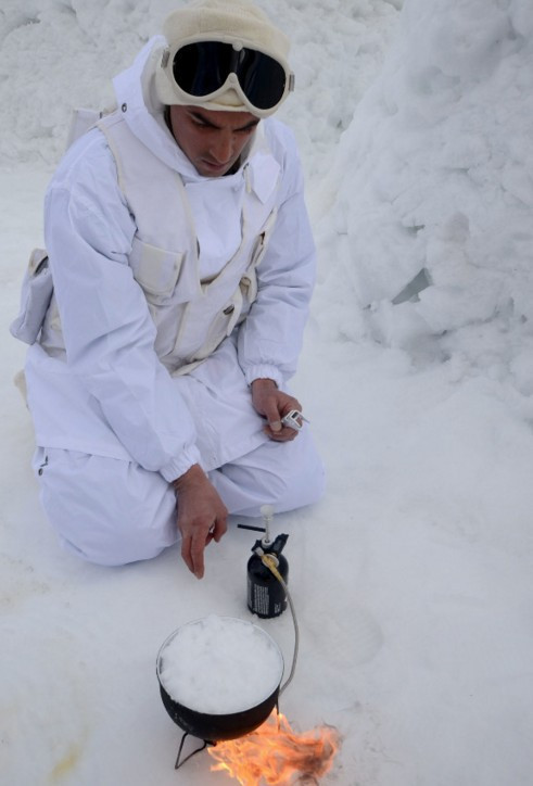 Komandolar karda bakın nasıl hayatta kalıyorlar - Resim: 2