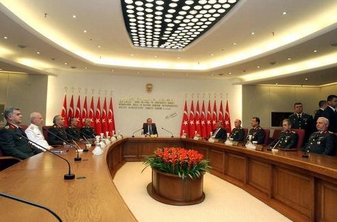 İşte YAŞ'taki yeni oturma düzeni - Resim: 4