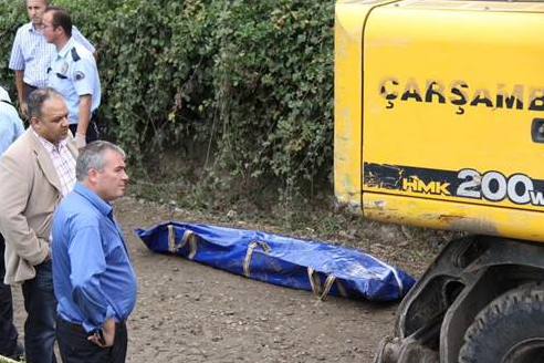 2 işçi göçük altında kaldı - Resim: 4