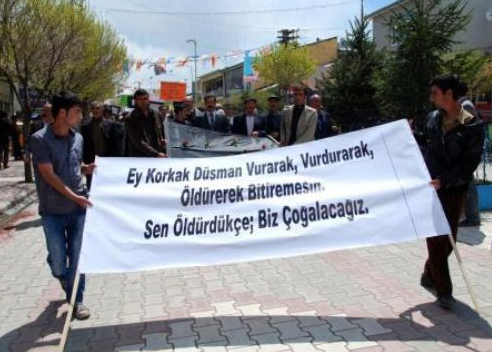 Ağrı'yı savaş alanına çevirdiler - Resim: 3