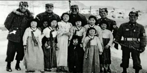 Mehmetçik'ten insanlık dersi! - Resim: 1