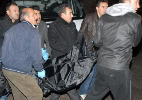 Babasını öldürüp kömürlüğe gömdü - Resim: 2