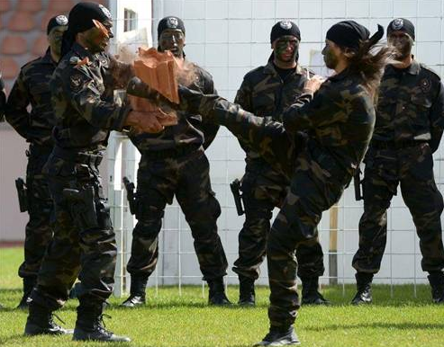 İşte özel harekatın kadın ramboları! - Resim: 1