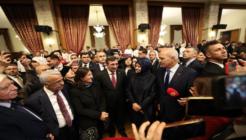 Numan Kurtulmuş: Meclise Yakışan Nezaket - Resim: 0