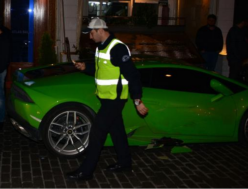 Asena Erkin, 1.8 milyonluk kaza! - Resim: 2