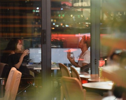 Rüzgar Erkoçlar'ın yeni sevgilisi bakın kim çıktı! - Resim: 3