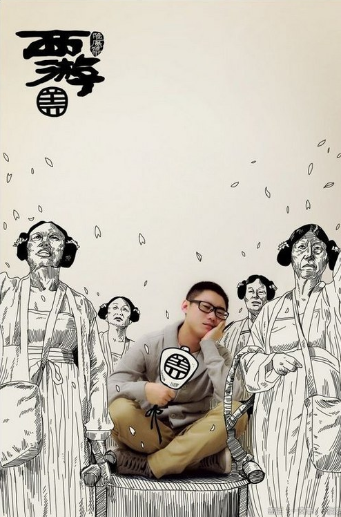 Anime karakterlerle öyle pozlar verdi ki - Resim: 2