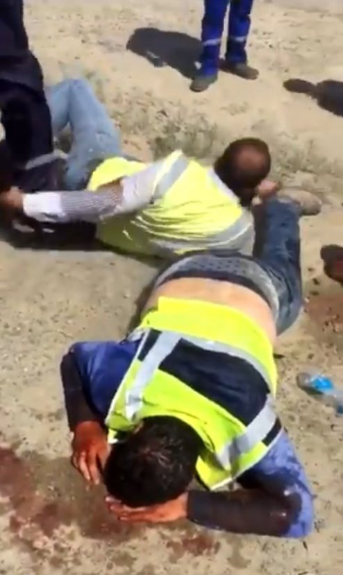 Kazakistan’da, bir fotoğraf şantiye işçilerini birbirine düşürdü - Resim: 1