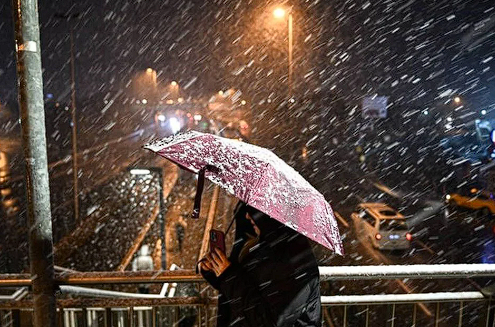 İstanbul'da kış bastırdı! Tekrar kar geliyor! Meteoroloji tarihi açıkladı - Resim: 4