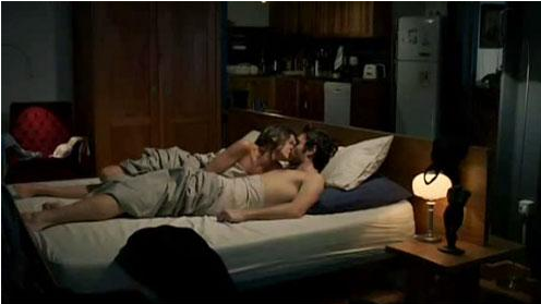 Meğer aşk acısından ölmemiş! - Resim: 3