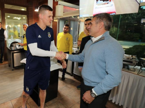 Ersun Yanal'ın ilk antrenmanında dikkat çeken detay - Resim: 1