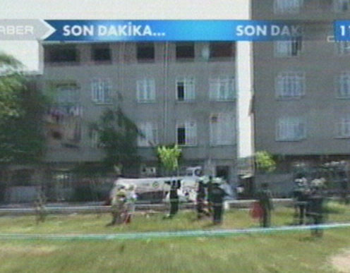 Samandıra'da uçak düştü - Resim: 2