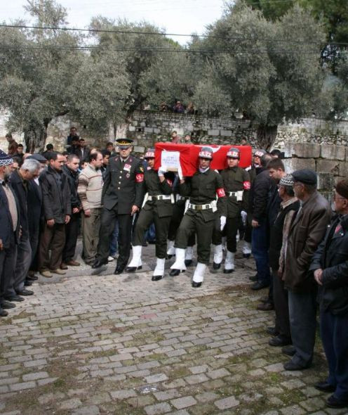 Dört arkadaş ölüme birlikte gitti - Resim: 1