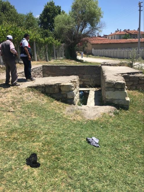 Afyonkarahisar'da 7 yaşındaki çocuklar girdikleri kuyuda can verdi - Resim: 0