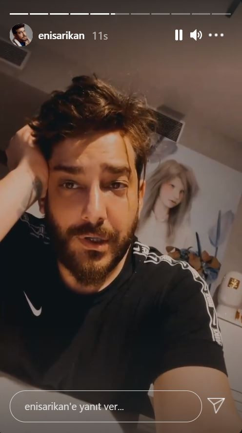 Enis Arikan korona oldu! 'Sezen Aksu uyurken' Ezgi Mola'yla gizlice çekmişler... - Resim: 4