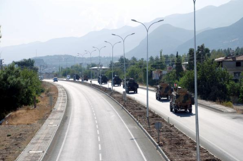 Diyarbakır'da hava hareketliliği! Hatay'da askeri sevkiyat - Resim: 4