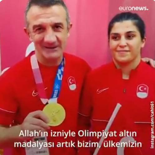 Olimpiyat şampiyonu Busenaz Sürmeneli'den Kerem Bursin'e yanıt: Kim ne derse desin yine asarım - Resim: 1
