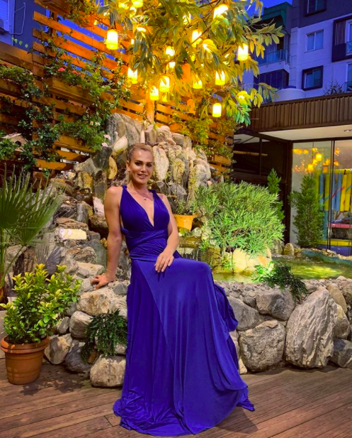 Nagihan Karadere kaç yaşında aslen nereli boşabdığı eşi kızının babası kimdir? - Resim: 4