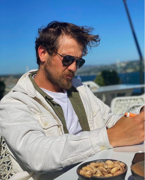 Can Yaman Aras Bulut İymenli'yi fena solladı! Bölüm başı alacağı servet yuh çektirdi - Resim: 1