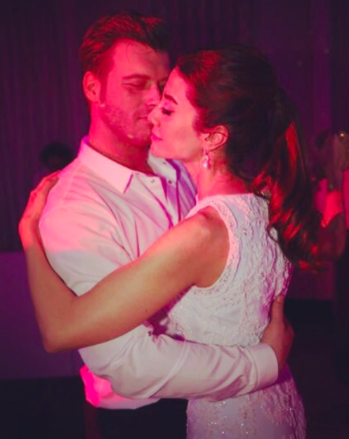 Kıvanç Tatlıtuğ yaşı kaç aslen nereli Kıvanç Tatlıtuğ eşi kimdir? - Resim: 2