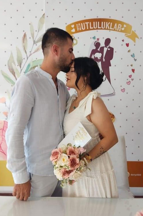 Hatay'da 5 günlük evli çiftin kavgası ölümle sonuçlandı - Resim: 0